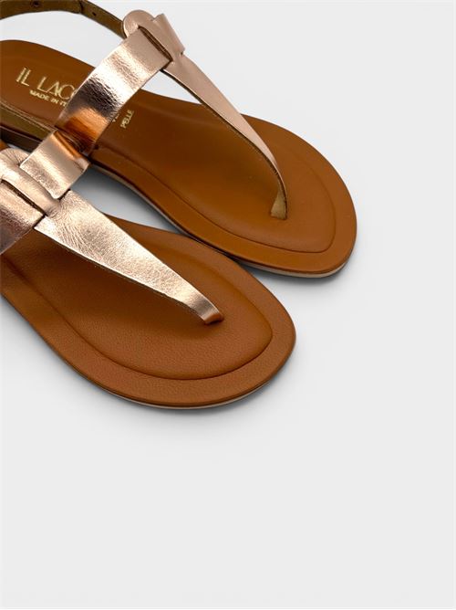 Sandalo infradito in pelle laminata oro rosa con cinturino IL LACCIO | LIDO530VCPELLERAME